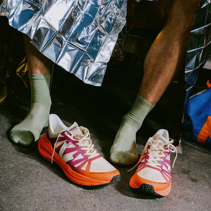 CONDOR 3 ADVANCED ENGINEERED-MESH GRADIENT ORANGE FLUO