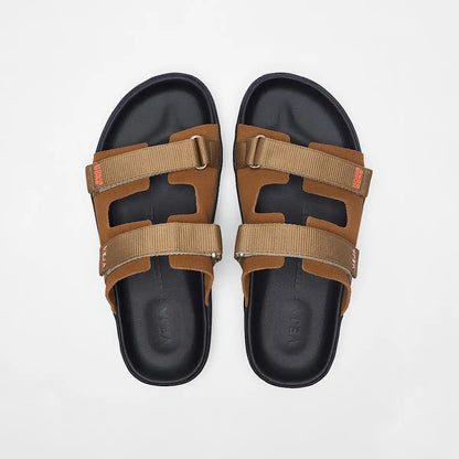 ARPOADOR SUEDE VEJA X HOMECORE COGNAC TENT BLACK